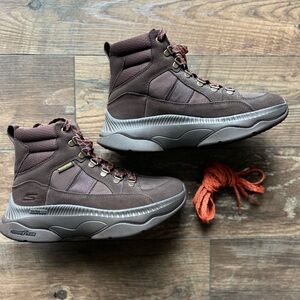 Skechers On-the-Go Tempo Mountain Peak Waterproof Hiking Boots - Women’s 8.5